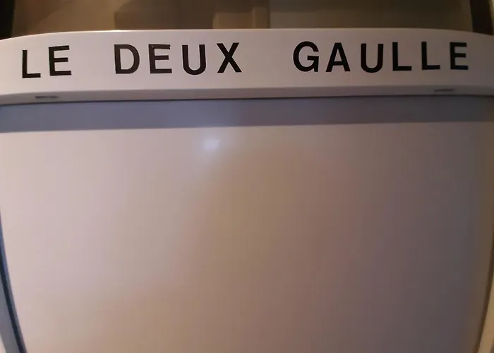 Le Deux Gaulle Apartment Le Mêle-sur-Sarthe